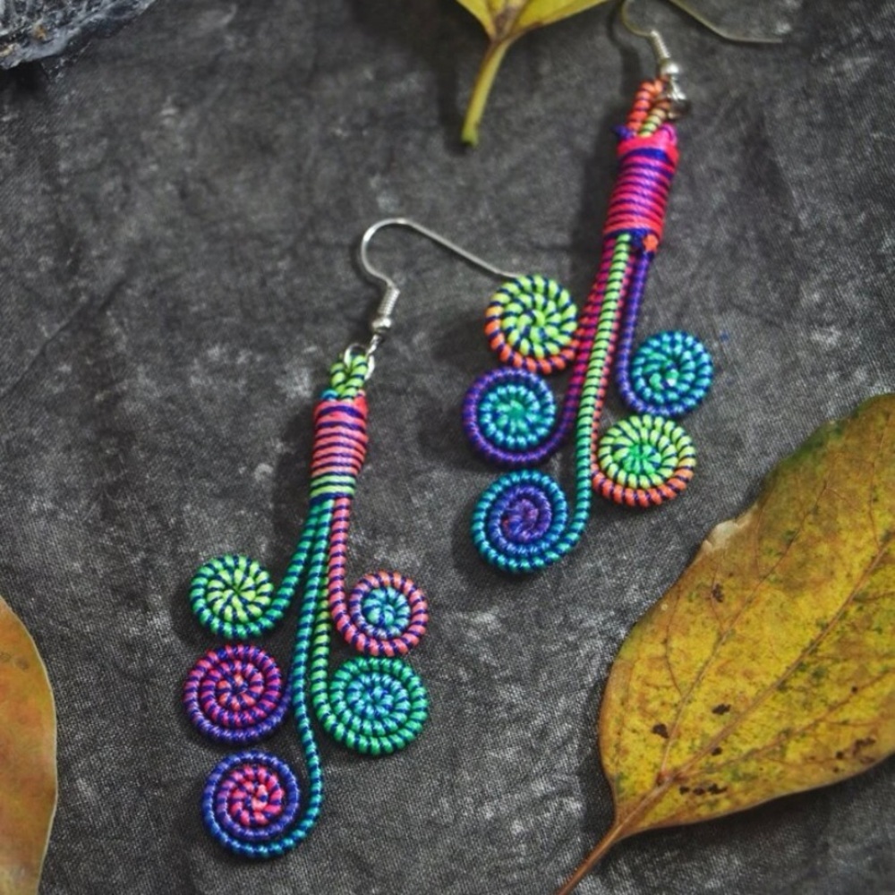 Drop earrings - Picture 2 of 4
